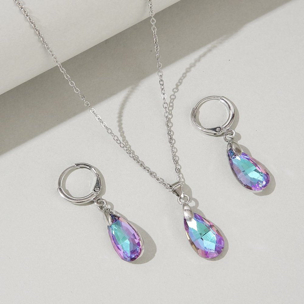 Silver Colored Chain with Multicolored Teardrops Jewelry Set